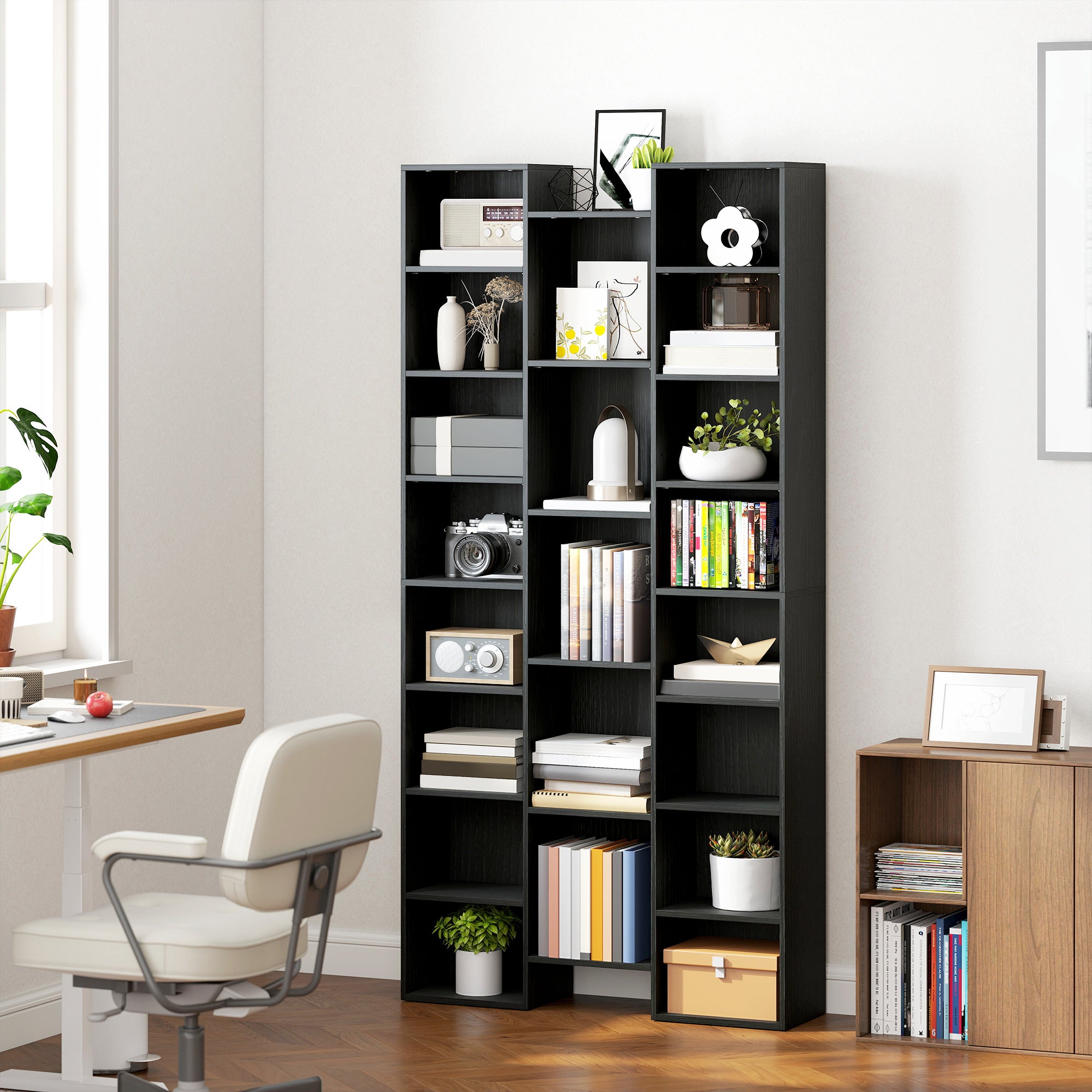 HOMCOM 21-Compartment Bookshelf - Black