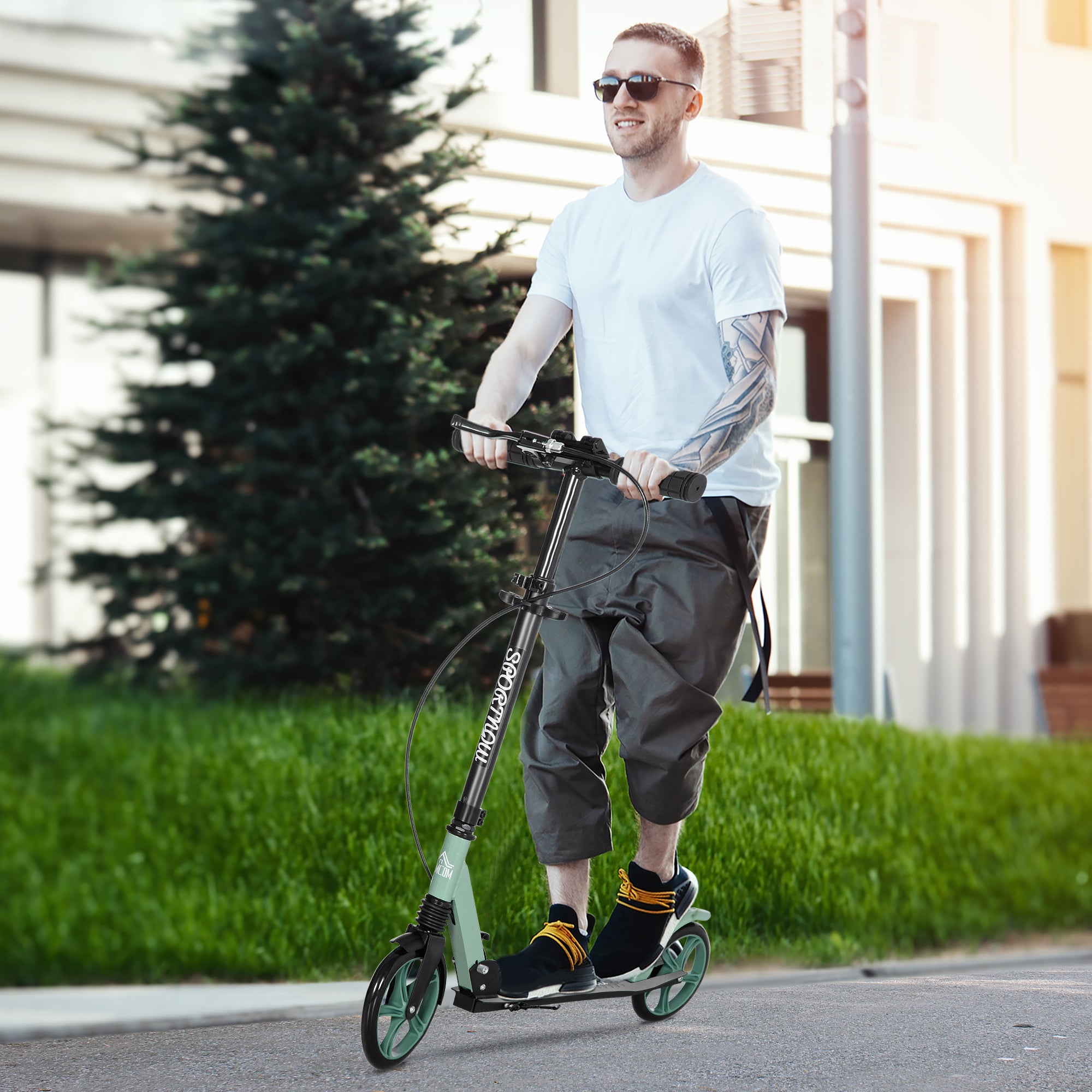 HOMCOM One-click Folding Kick Scooter for 14+ w/ Adjustable Handlebar, Push Scooter with Kickstand, Dual Brake System, Shock Absorber, 200mm Wheels