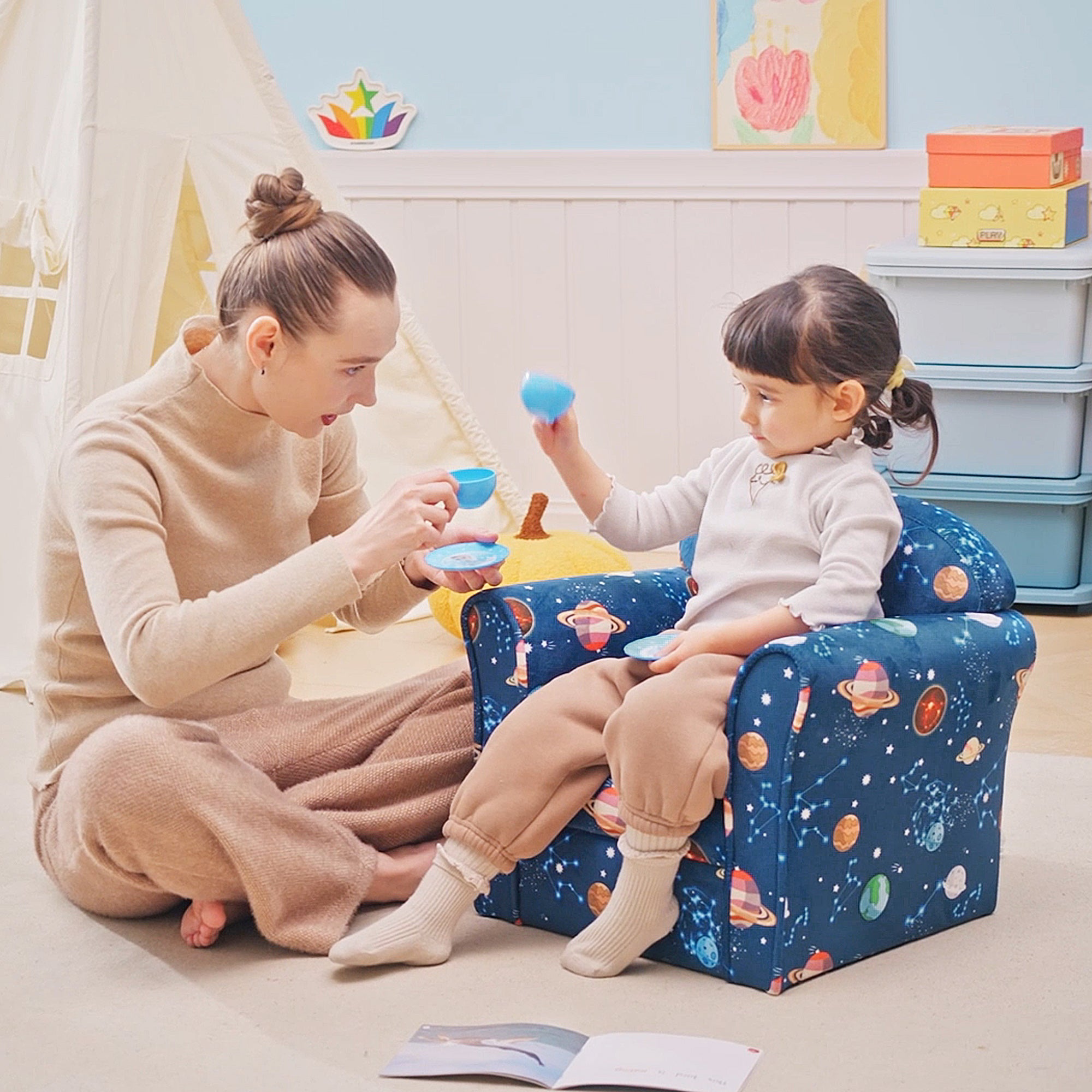 HOMCOM Kids Planet-Themed Armchair, with Non-Slip Feet, Wooden Frame - Blue - North Peak Garden Furniture