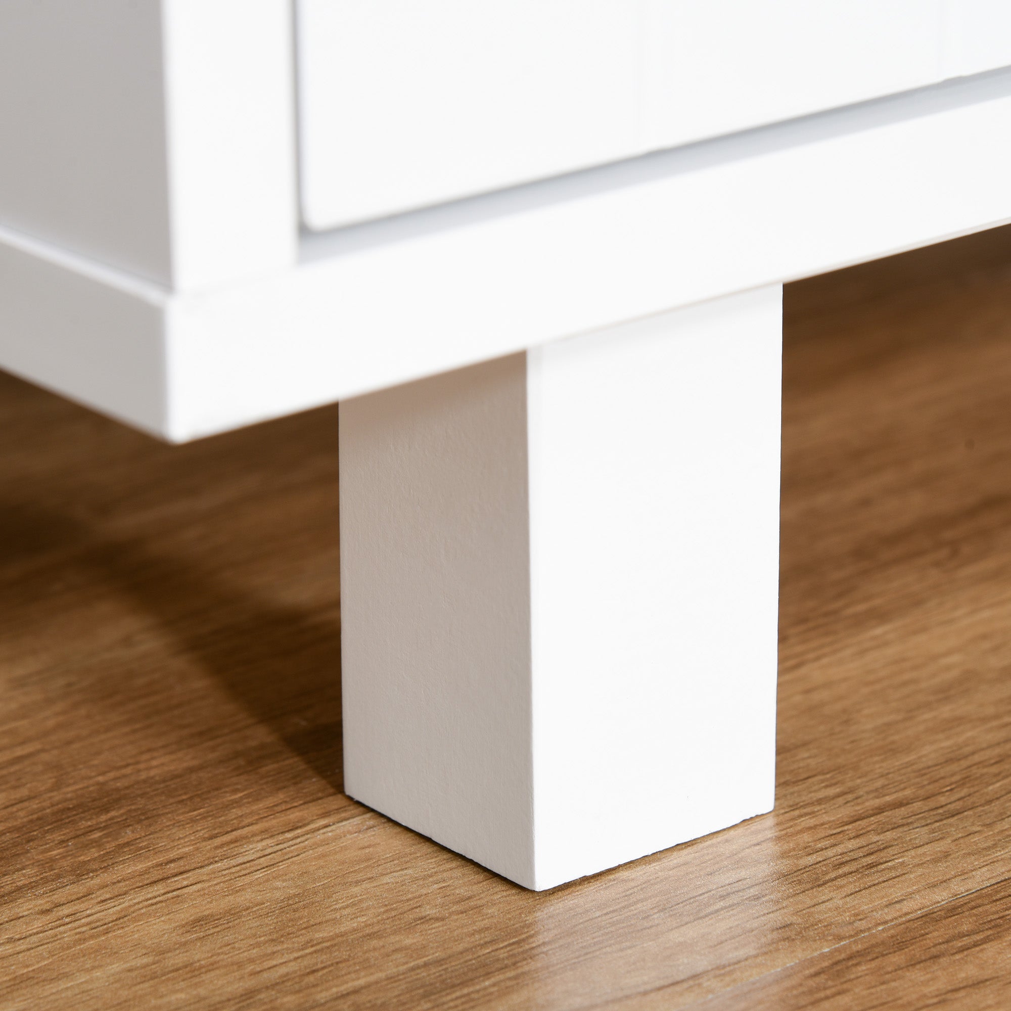 PawHut Wooden Cat Litter Box Enclosure & House with Nightstand/End Table Design, Scratcher, & Magnetic Doors, White - North Peak Garden Furniture