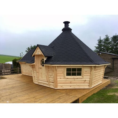 Luxury BBQ Hut 16.5 m2 With 2.5m Extension